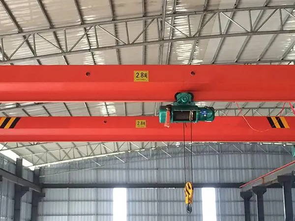 單梁行車在狹窄空間內(nèi)的操作技巧：如何靈活應(yīng)對(duì)？