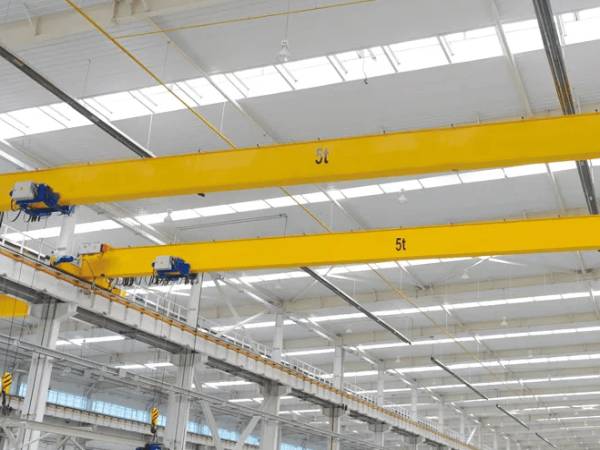 單梁行車控制電路中的溫度保護(hù)機(jī)制如何防止過熱損壞？